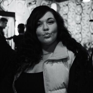 Meet your Posher, Taylor